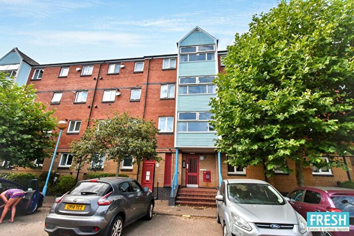 2 Bedroom Flat For Sale In Abernethy Quay, Maritime Quarter, Swansea, SA1