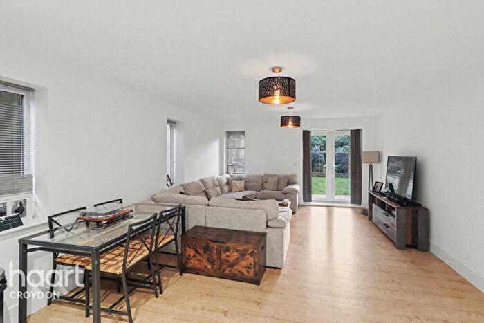 2 Bedroom Apartment To Rent In Croham Road, South Croydon, CR2