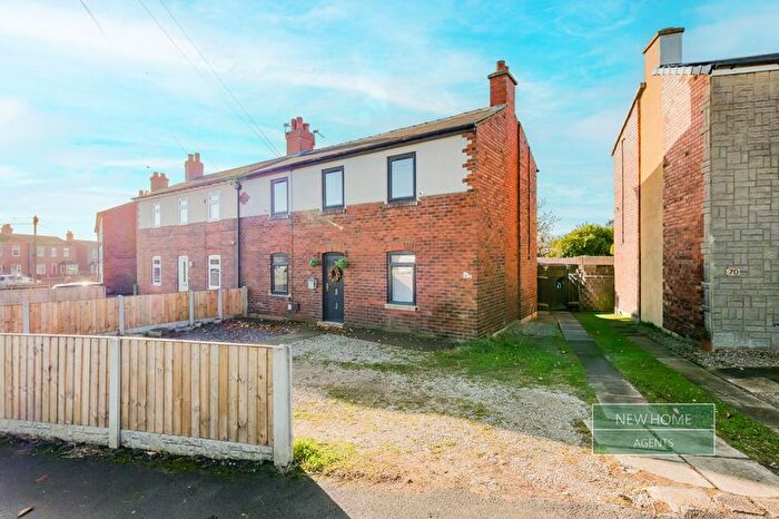 3 Bedroom Semi Detached House For Sale In Bradford Road, Tingley, Wakefield, WF3