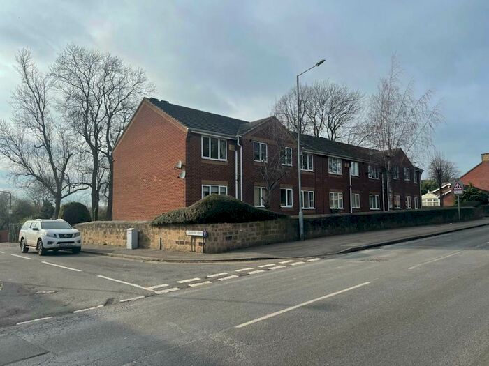 2 Bedroom Flat To Rent In Chantry Grove, Royston, S71