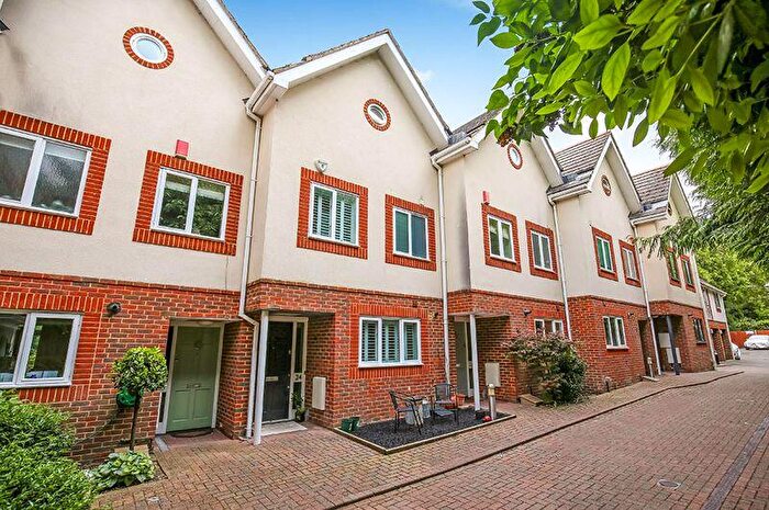 4 Bedroom Terraced House To Rent In Park Road, Winchester, SO23