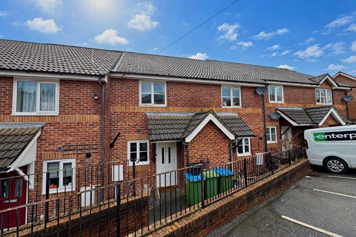 2 Bedroom Property To Rent In Glen Road, Southampton, SO19