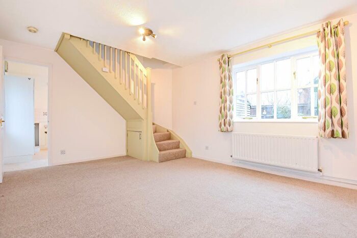2 Bedroom Semi-Detached House To Rent In Didcot, Oxfordshire, OX11