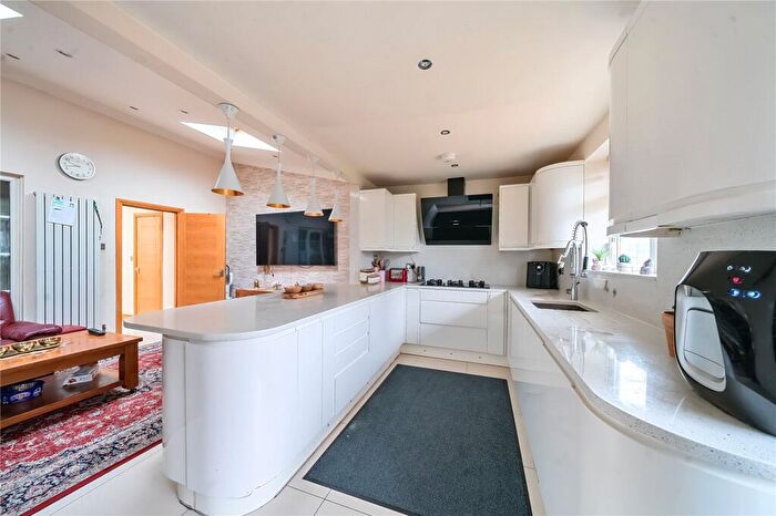 5 Bedroom Semi-Detached House For Sale In Cleveland Gardens, London, NW2