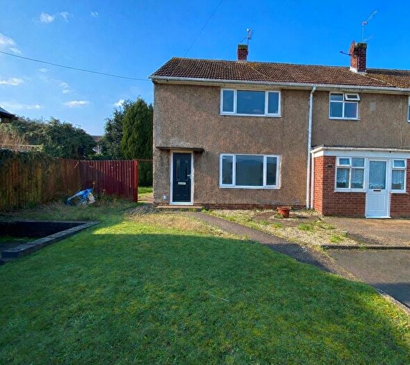 2 Bedroom Property To Rent In St Albans Avenue, Kidderminster, DY11