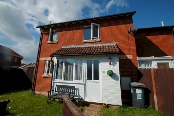 1 Bedroom House To Rent In Shawford Road, Bournemouth, BH8