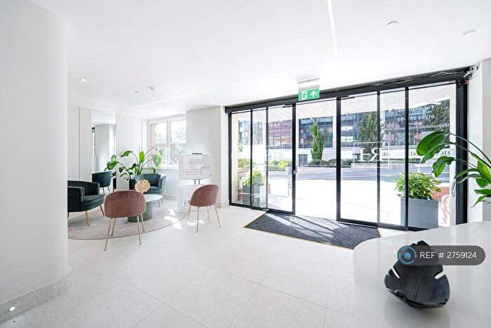 2 Bedroom Flat To Rent In Richmond House, Bournemouth, BH2