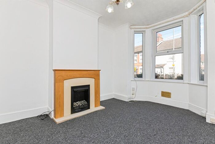 2 Bedroom House To Rent In Spring Road, IP4
