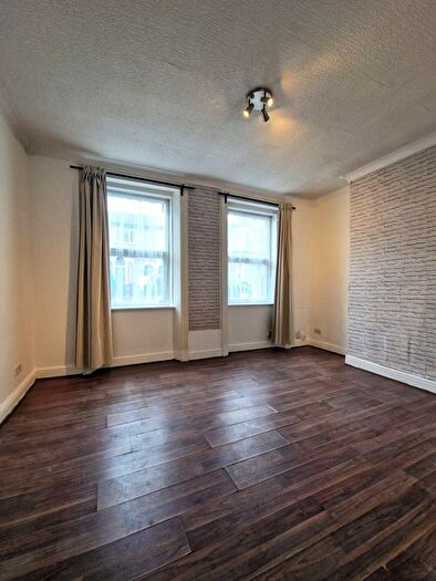 1 Bedroom Maisonette To Rent In Clarendon Road, London, E17