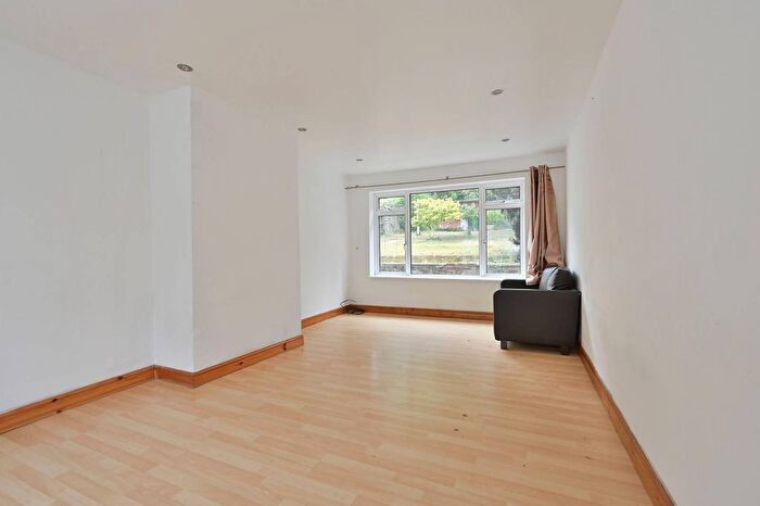 3 Bedroom Terraced House To Rent In Barnacres, Hemel Hempstead, HP3