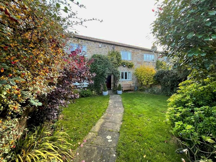 3 Bedroom Barn Conversion To Rent In Castley Lane, Otley, West Yorkshire LS21