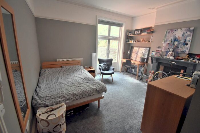 1 Bedroom Detached House To Rent In Craven Road, Reading, RG1