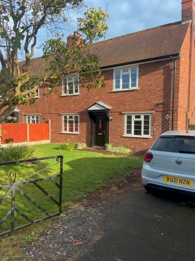 3 Bedroom Semi-Detached House To Rent In Ercall Park, Telford, Shropshire, TF10