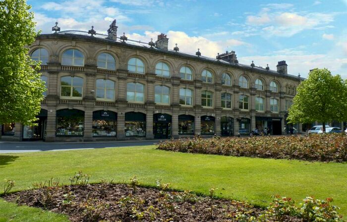 2 Bedroom Apartment To Rent In Crescent Road, Harrogate, HG1