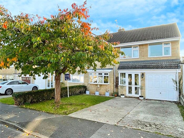 4 Bedroom Semi-Detached House For Sale In Magdalen Road, Tetbury, Gloucestershire, GL8