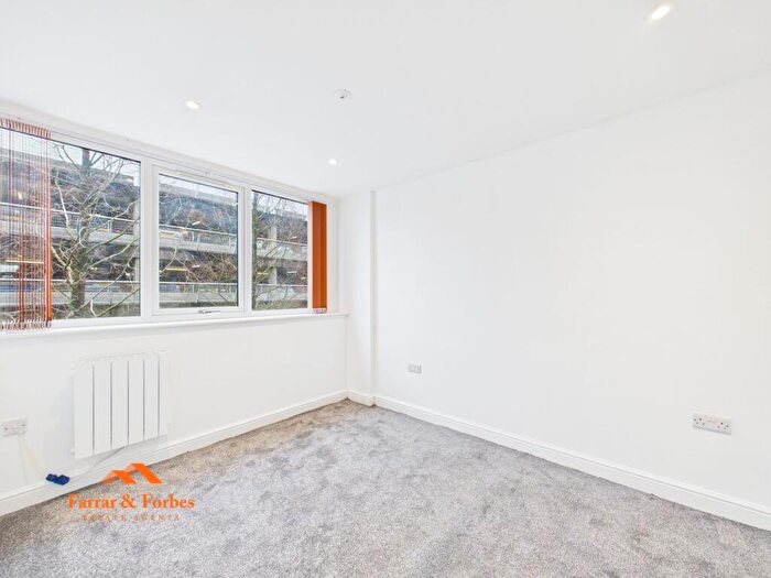 1 Bedroom Flat To Rent In Bethesda Street, Stephen House Bethesda Street, BB11