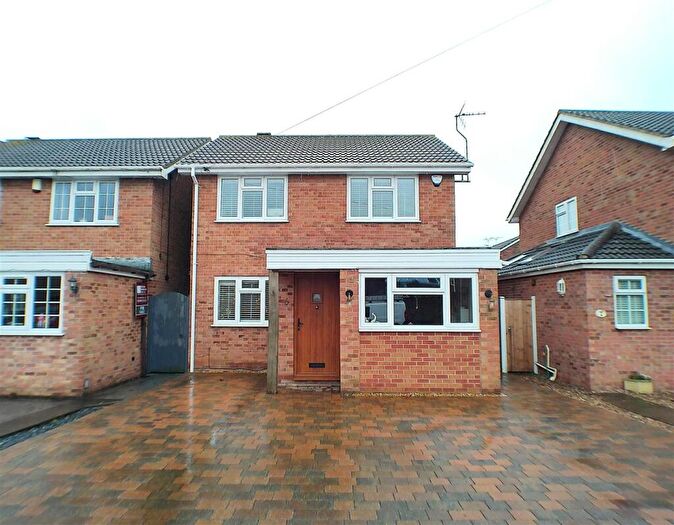 3 Bedroom Detached House For Sale In Milburn Grove, Bingham, Nottingham, NG13