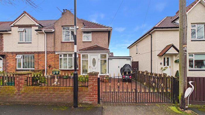 3 Bedroom Semi-Detached House For Sale In Netherburn Road, Monkwearmouth, Sunderland, SR5