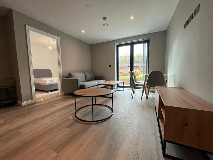 1 Bedroom Apartment To Rent In Springwell Gardens, Whitehall Road, Leeds, LS12