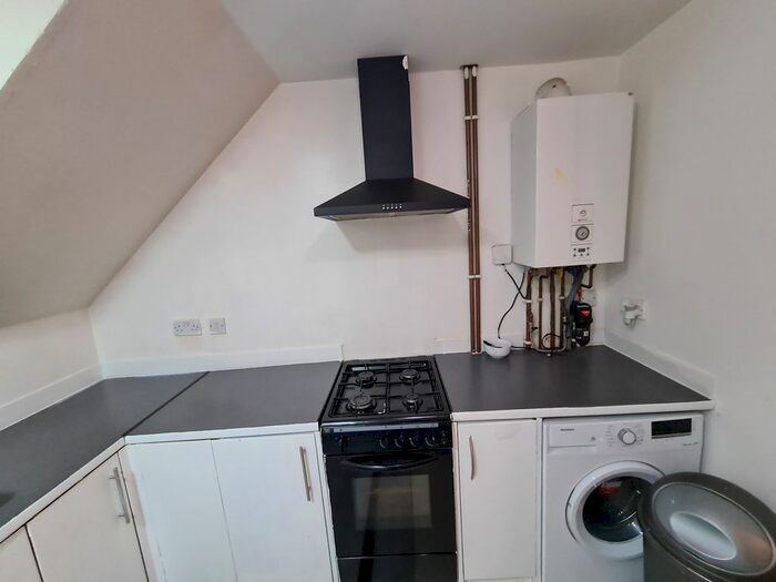 1 Bedroom Flat To Rent In Darlaston Road, Darlaston, WS10
