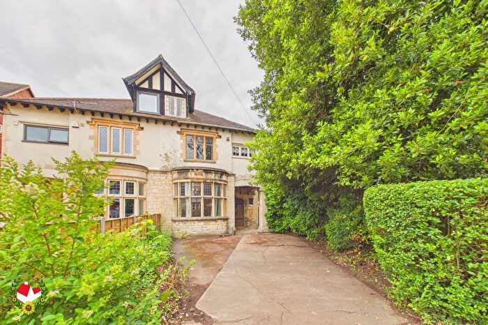 4 Bedroom Semi Detached House For Sale In Tuffley Avenue, Linden, Gloucester, GL1