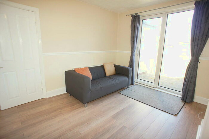 4 Bedroom Terraced House To Rent In Seventh Avenue, Filton, Bristol, BS7