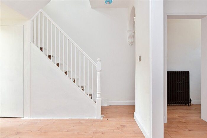 3 Bedroom Terraced House For Sale In Broad Street, Ramsgate, Kent, CT11