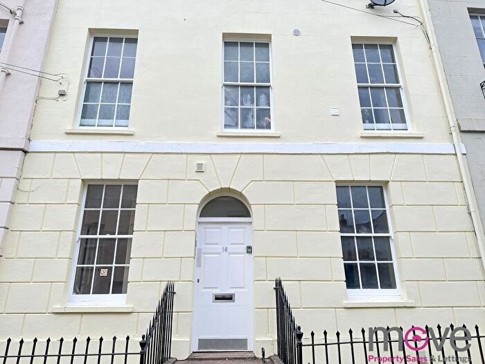 1 Bedroom Flat To Rent In Grosvenor Street, Cheltenham, GL52