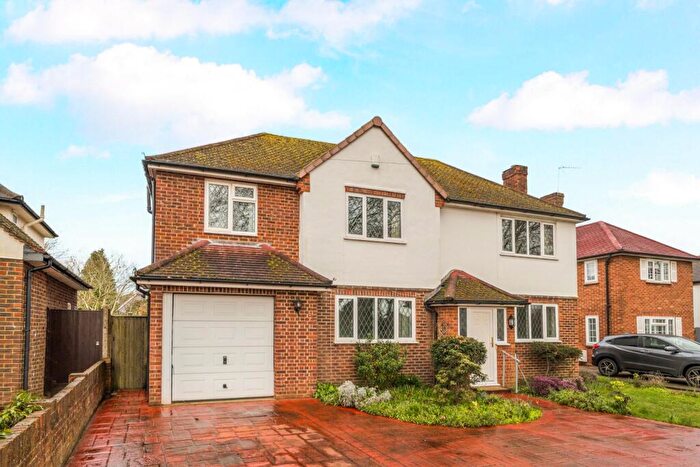 5 Bedroom Detached House For Sale In Woodham Lane, New Haw, Addlestone, Surrey, KT15