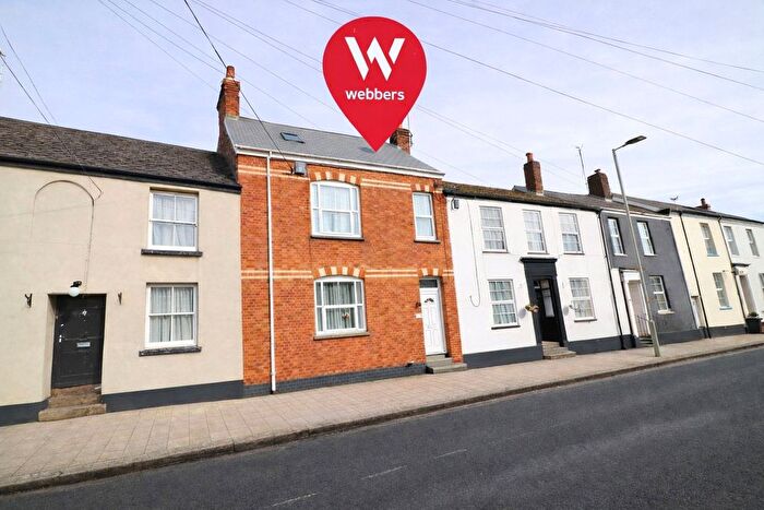 3 Bedroom Terraced House For Sale In East Street, South Molton, Devon, EX36