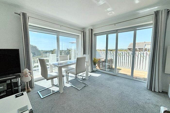 4 Bedroom Detached House For Sale In Preston, DT3