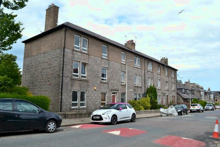 1 Bedroom Flat To Rent In Cattofield Place, Hilton, Aberdeen, AB25