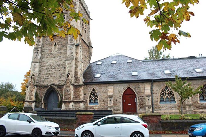 2 Bedroom Flat To Rent In Holly Road, Kensington, Liverpool, L7