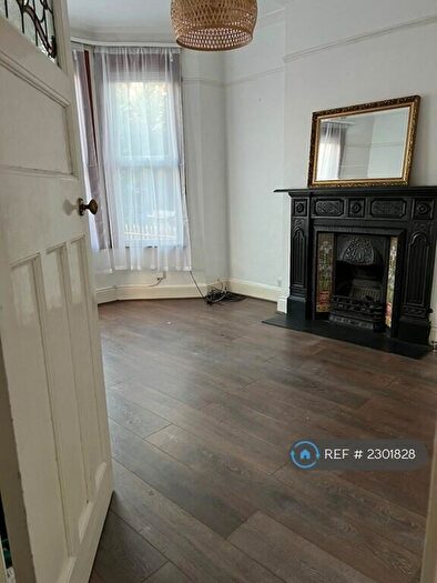 3 Bedroom Maisonette To Rent In Mora Road, London, NW2