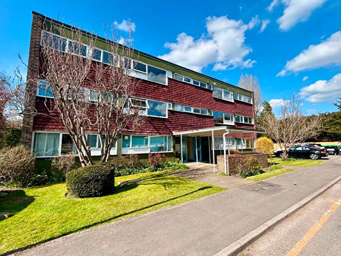 2 Bedroom Flat To Rent In Eaton Court, Boxgrove Avenue, Guildford, GU1