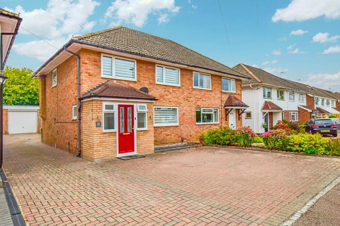 3 Bedroom Semi-Detached House To Rent In Burns Road, Crawley, RH10