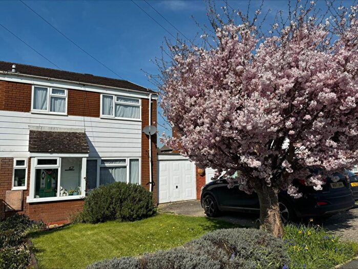 3 Bedroom Semi Detached House For Sale In Heals Field, Axminster, EX13