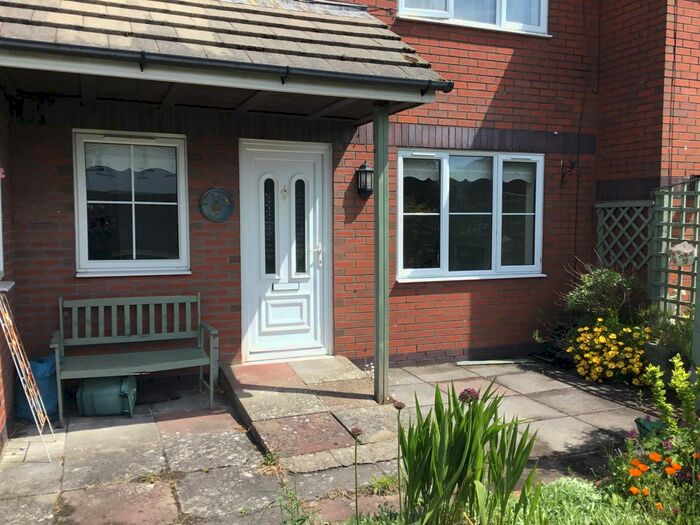 2 Bedroom Flat To Rent In Gileston Road, Barry, CF62