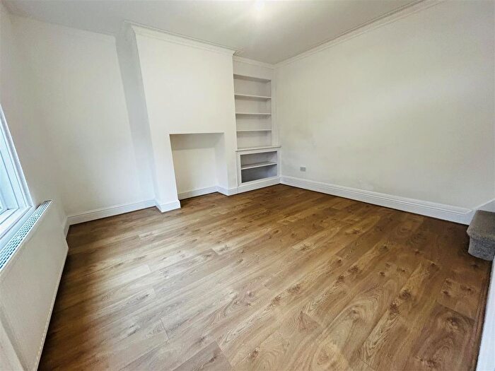 2 Bedroom Terraced House To Rent In Vesper Grove, Kirkstall, Leeds, LS5