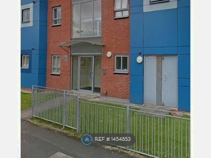 2 Bedroom Flat To Rent In Russell Court, Preston, PR1