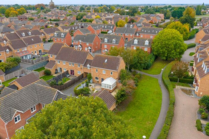 4 Bedroom Link Detached House For Sale In Jubilee Way, Crowland, PE6