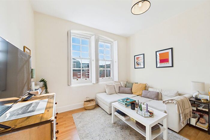 1 Bedroom Flat To Rent In Ambrosden Avenue, Westminster, London, SW1P