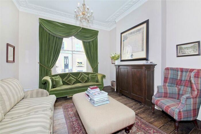 3 Bedroom Terraced House To Rent In Fremont Street, South Hackney, London, E9