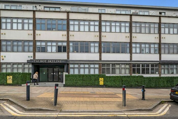 Studio To Rent In Pinner, Pinner, Harrow, HA2