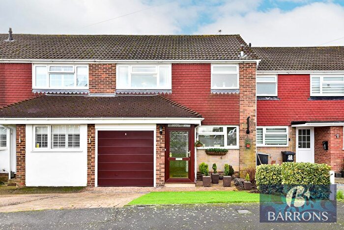 3 Bedroom Terraced House For Sale In Pear Tree Walk, West Cheshunt, EN7