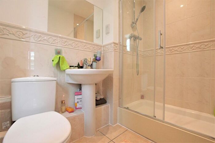 5 Bedroom Detached House To Rent In Napsbury Park, London Colney, AL2