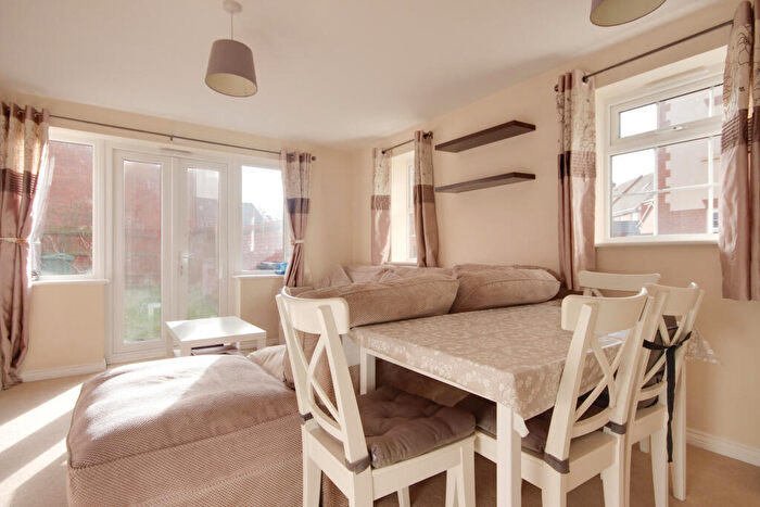 4 Bedroom End Of Terrace House To Rent In Goose Bay Drive, Kingsway, Gloucester, GL2