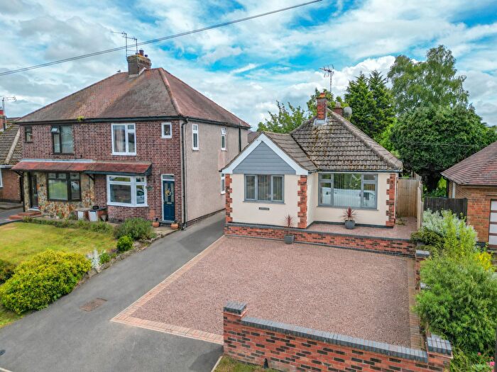 2 Bedroom Detached Bungalow For Sale In Barnacle Lane, Bulkington, CV12