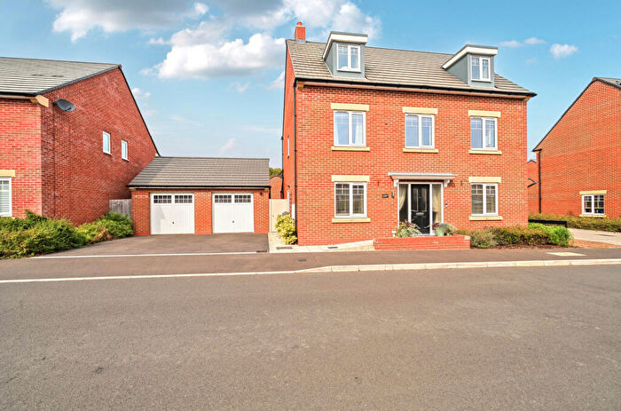 5 Bedroom Detached House For Sale In Pearce Drive, Faringdon, Oxfordshire, SN7