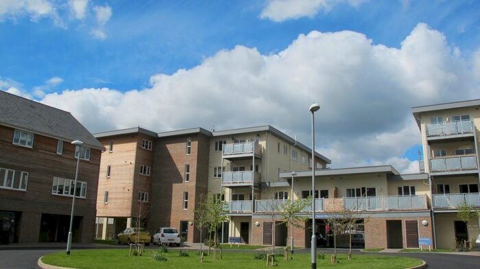 2 Bedroom Flat To Rent In The Nurseries, Lewes, BN7